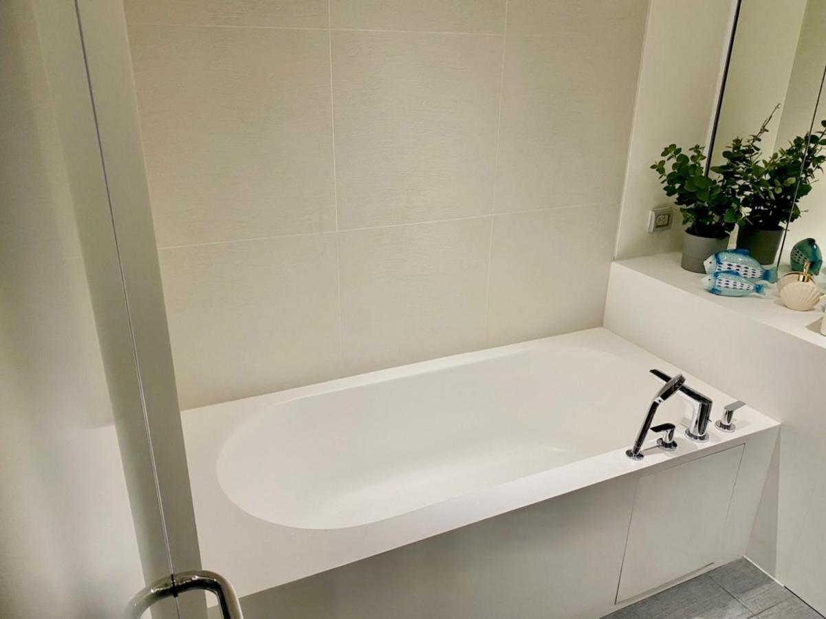 Seaview 2 Bedroom Beach Front Vacation Huahin Esterno foto